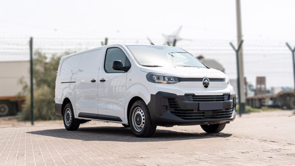 Citroën Jumpy — front three quarter